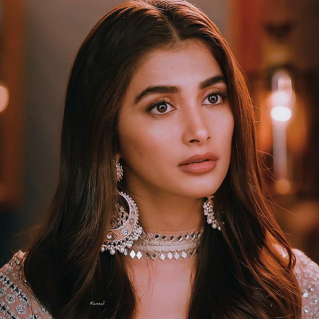 Pooja Hegde 🦋